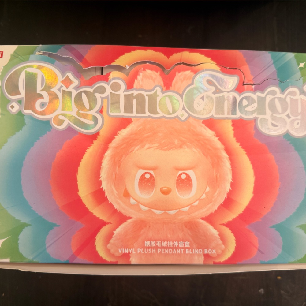 The Kins Women's White Accessory Box Set